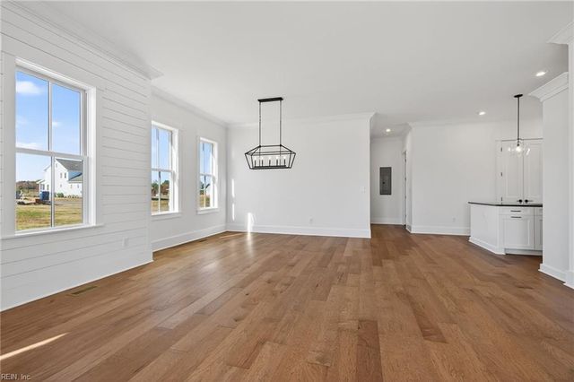 306 Bayside AVE, Cape Charles, VA 23310