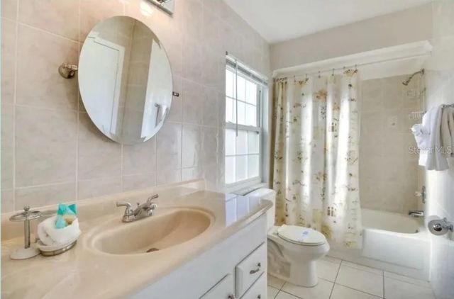 208 APPLEWOOD COURT, Kissimmee, FL 34743