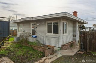 444 -444 1/2 S 4th Avenue, Walla Walla, WA 99362