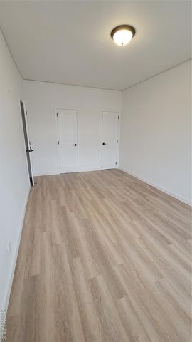 60-24 Wetherole Street 3, Elmhurst, NY 11373