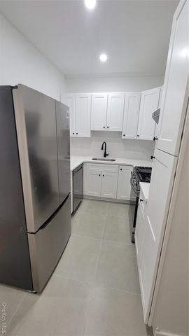 60-24 Wetherole Street 3, Elmhurst, NY 11373