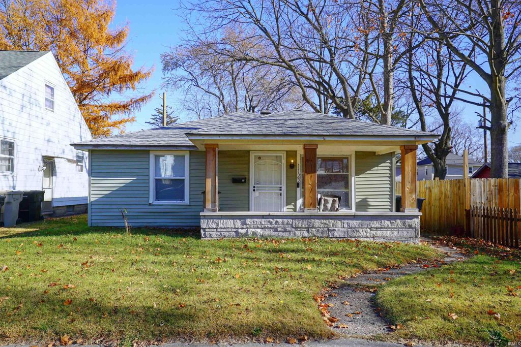 1122 Fremont Street, South Bend, IN 46628