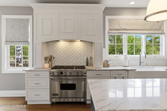 33 Highland Avenue, Monmouth Beach, NJ 07750
