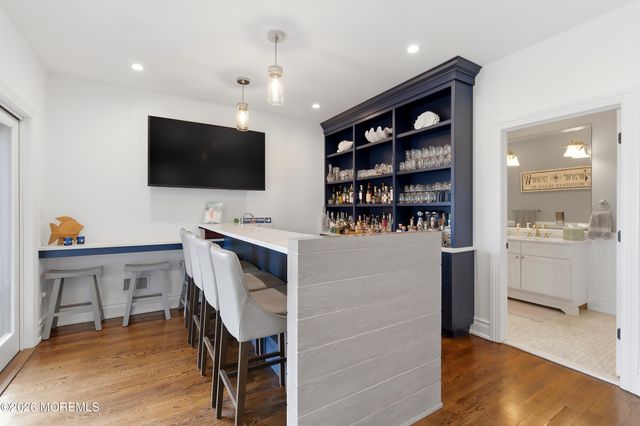 33 Highland Avenue, Monmouth Beach, NJ 07750
