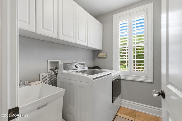 33 Highland Avenue, Monmouth Beach, NJ 07750