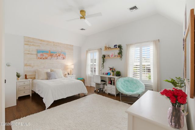 33 Highland Avenue, Monmouth Beach, NJ 07750