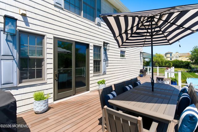 33 Highland Avenue, Monmouth Beach, NJ 07750