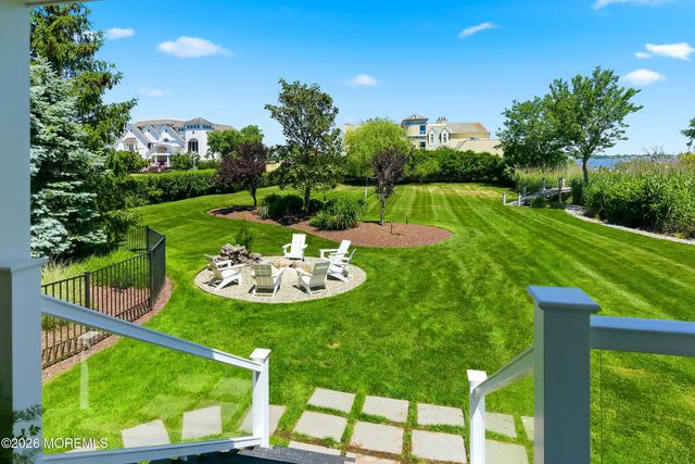 33 Highland Avenue, Monmouth Beach, NJ 07750