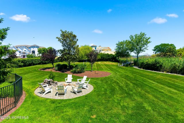 33 Highland Avenue, Monmouth Beach, NJ 07750