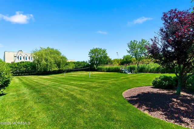 33 Highland Avenue, Monmouth Beach, NJ 07750