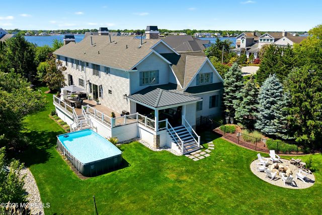 33 Highland Avenue, Monmouth Beach, NJ 07750