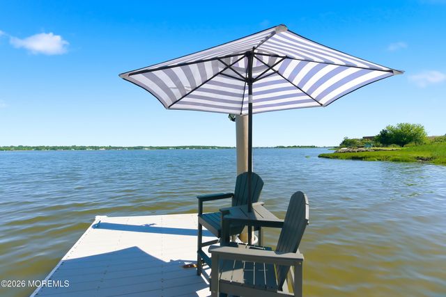 33 Highland Avenue, Monmouth Beach, NJ 07750