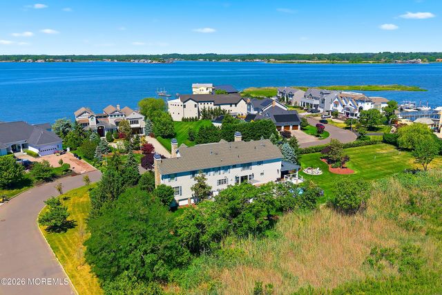 33 Highland Avenue, Monmouth Beach, NJ 07750