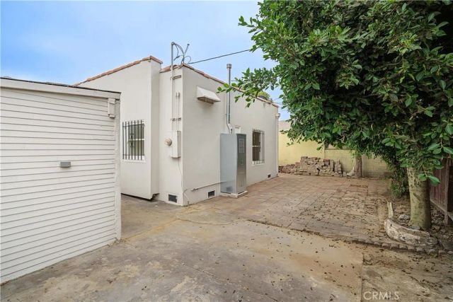 1061 N Minerva, Long Beach, CA 90813