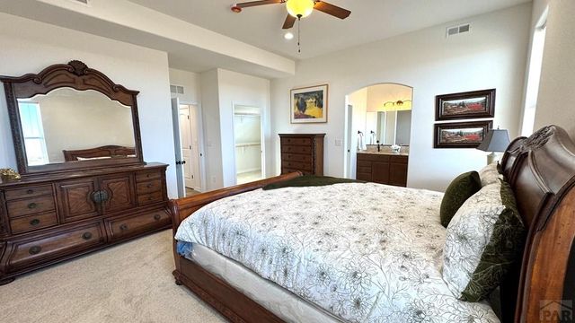 815 Thorncrest Dr, Pueblo, CO 81005