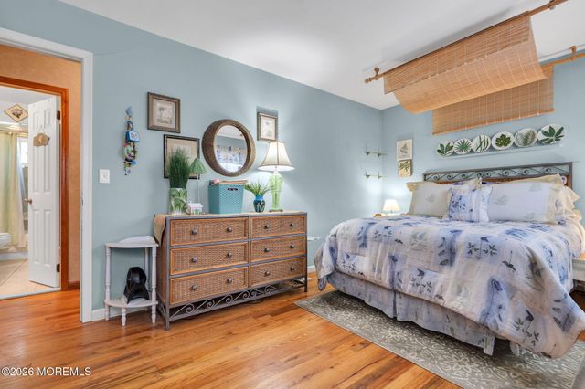 1018 Zircon Drive, Toms River, NJ 08753