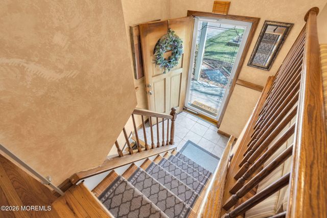 1018 Zircon Drive, Toms River, NJ 08753