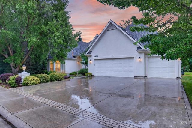 1670 S Willow Lake Way, Eagle, ID 83616