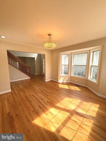 548 PALMER FARM DR, Yardley, PA 19067