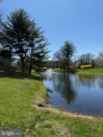 548 PALMER FARM DR, Yardley, PA 19067