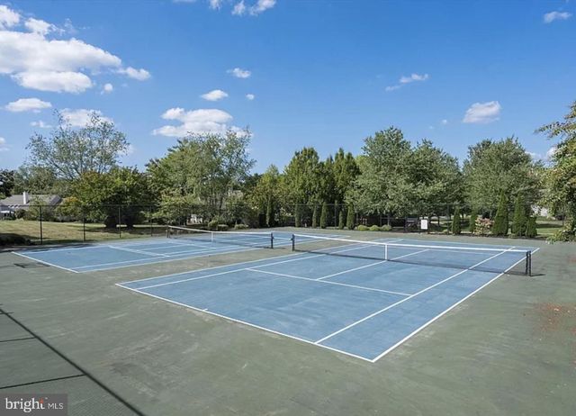 548 PALMER FARM DR, Yardley, PA 19067