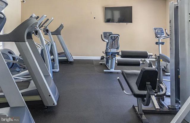 548 PALMER FARM DR, Yardley, PA 19067