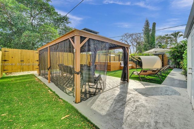 1912 Sherman St, Hollywood, FL 33020