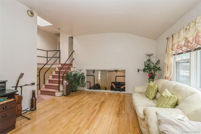 23 Dressler Road, Greenlawn, NY 11740