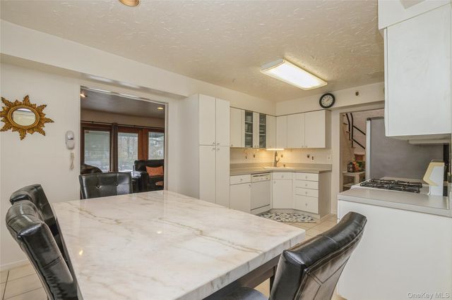 23 Dressler Road, Greenlawn, NY 11740