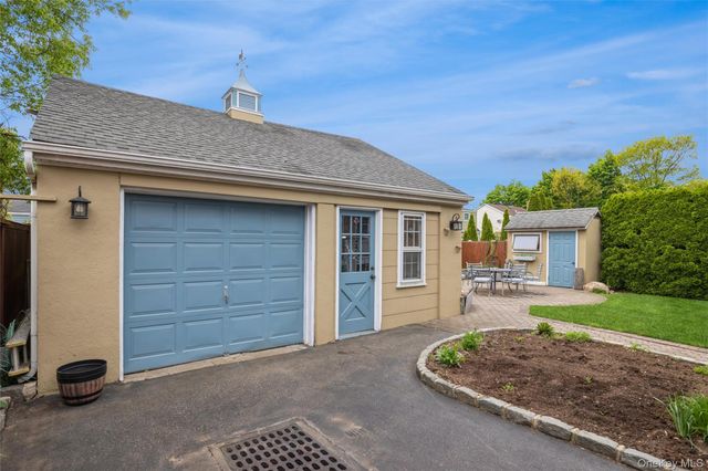 2454 4th Avenue, East Meadow, NY 11554