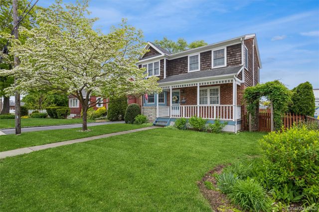 2454 4th Avenue, East Meadow, NY 11554