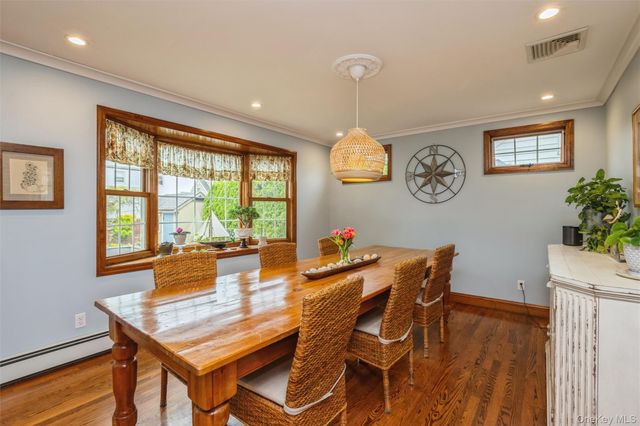 2454 4th Avenue, East Meadow, NY 11554