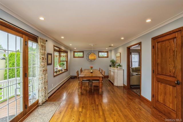 2454 4th Avenue, East Meadow, NY 11554