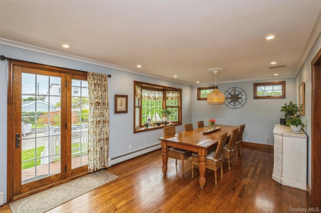 2454 4th Avenue, East Meadow, NY 11554