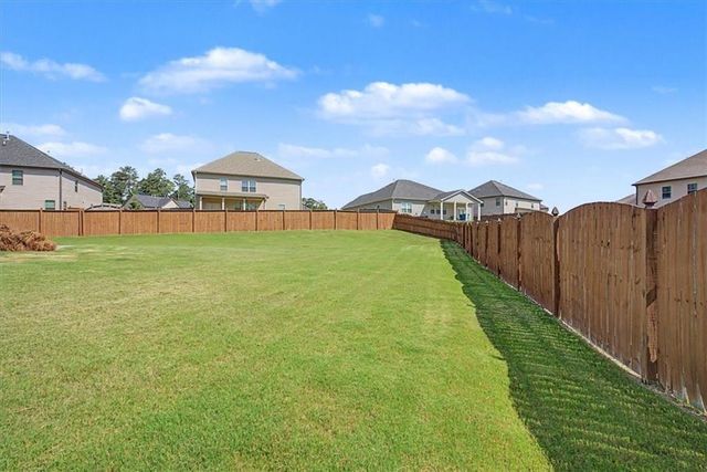 278 Azalea Bloom Drive, Loganville, GA 30052