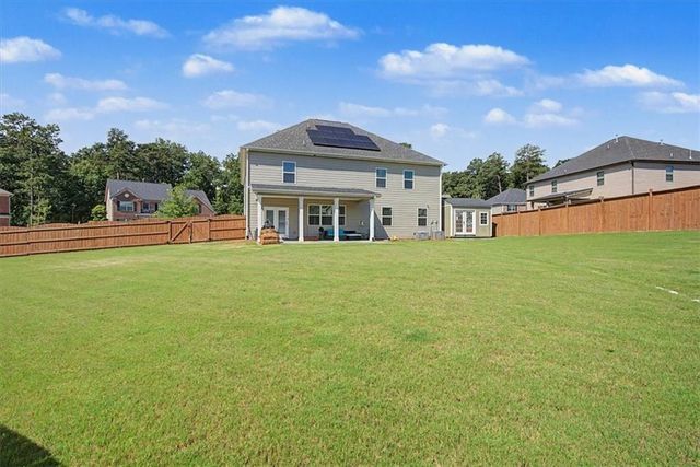 278 Azalea Bloom Drive, Loganville, GA 30052