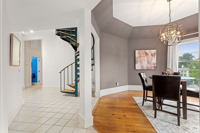 39 Broad St 5, Newburyport, MA 01950
