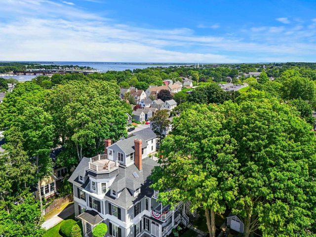 39 Broad St 5, Newburyport, MA 01950