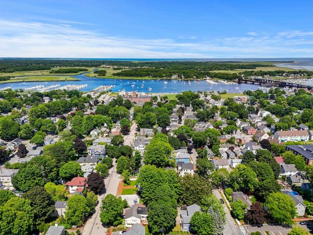39 Broad St 5, Newburyport, MA 01950