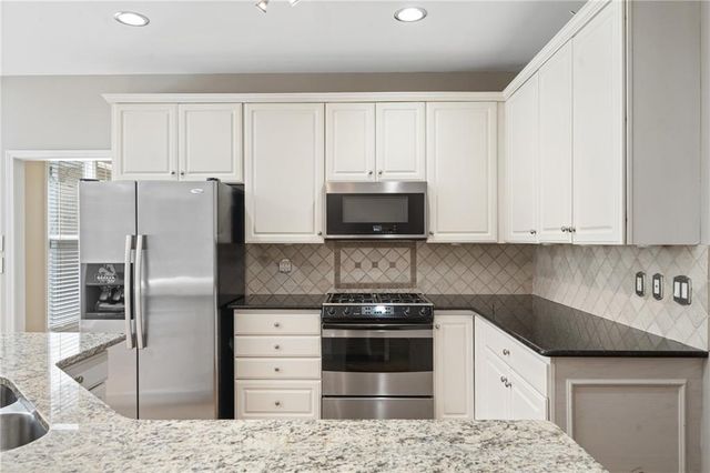 135 Nautica Way, Roswell, GA 30076