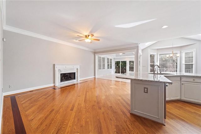 135 Nautica Way, Roswell, GA 30076
