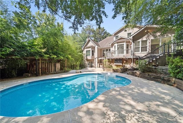 135 Nautica Way, Roswell, GA 30076