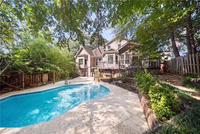 135 Nautica Way, Roswell, GA 30076