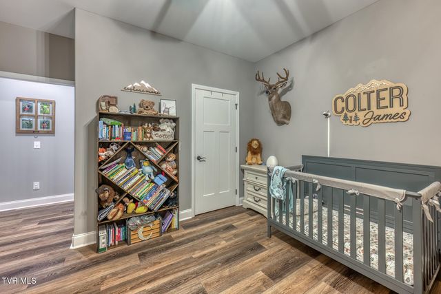 1381 Orchard View Lane, Piney Flats, TN 37686