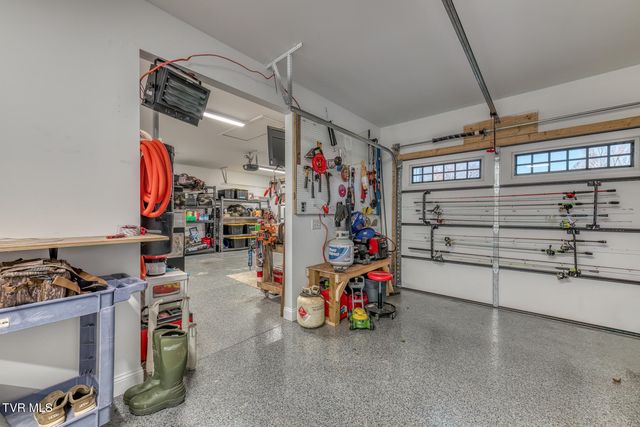 1381 Orchard View Lane, Piney Flats, TN 37686