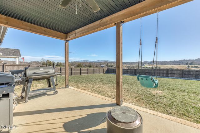 1381 Orchard View Lane, Piney Flats, TN 37686