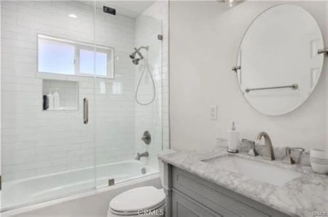 22335 Kittridge Street, Woodland Hills, CA 91303