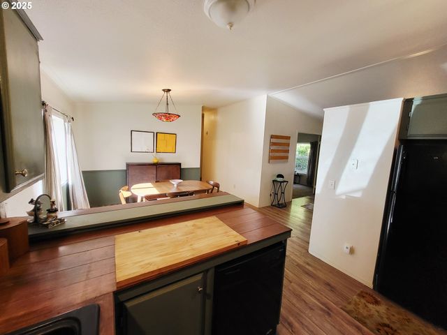 2350 N TERRY St 55, Eugene, OR 97402