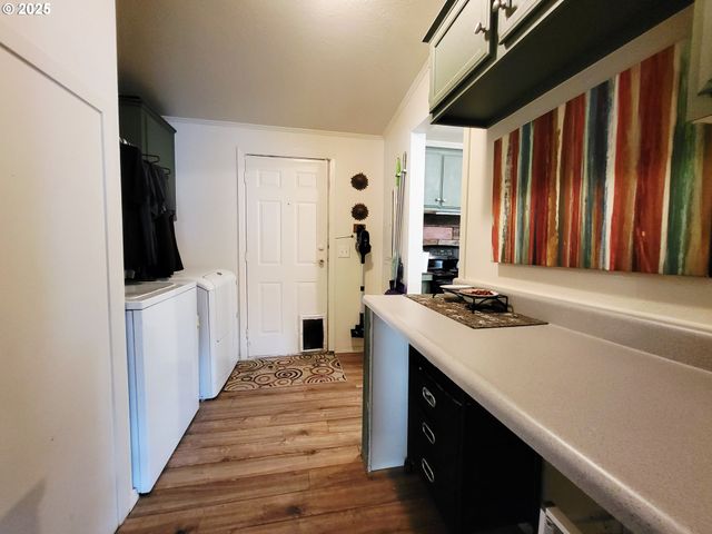 2350 N TERRY St 55, Eugene, OR 97402