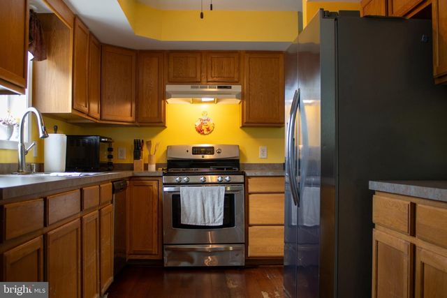 1327 GARRY AVE, Vineland, NJ 08361